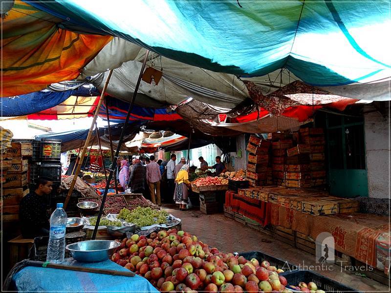 Sefrou medina: a market everywhere
