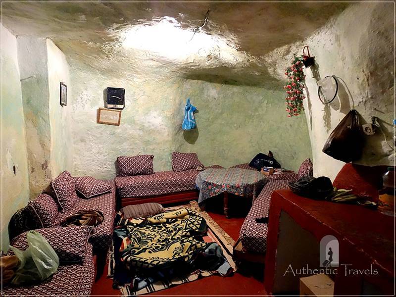 Bhalil: the interior of a troglodyte house ('the living room' is actually in a cave)
