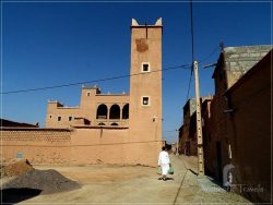 N'Kob: Berber oasis with 45 mudbrick kasbahs