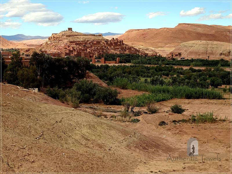 Ait Benhaddou: the location of the ksar on the Ounilla Valley