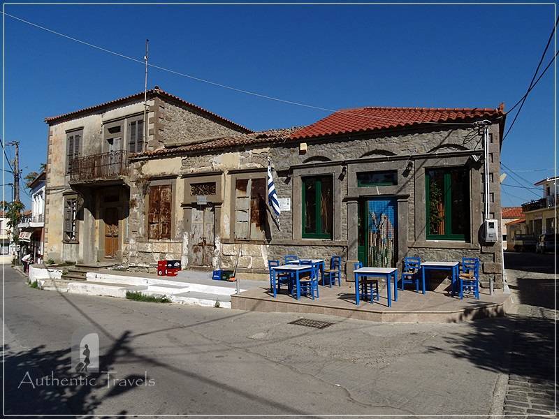 Lemnos Island: Moudros - empty streets in the afternoon 