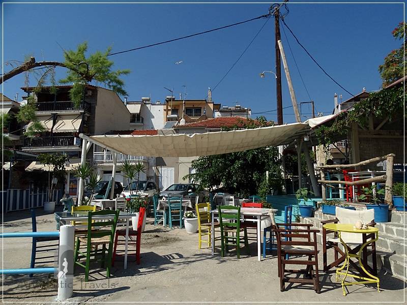 Thassos Island - Skala Marion: tavernas everywhere by the beach
